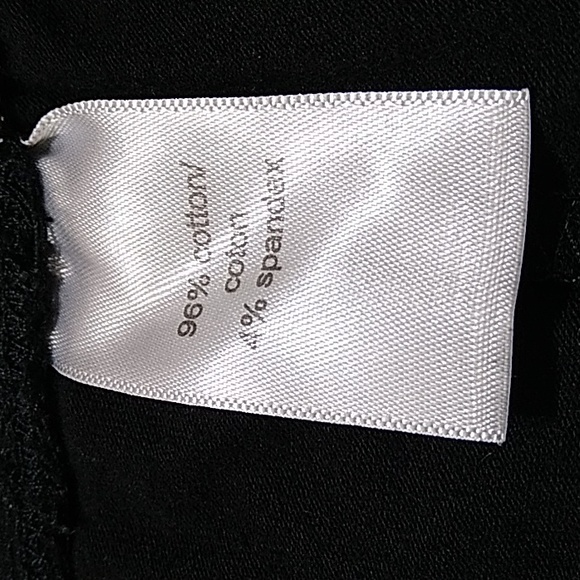 Maurices Women's Polka-dot Capri Leggings - Picture 4 of 5